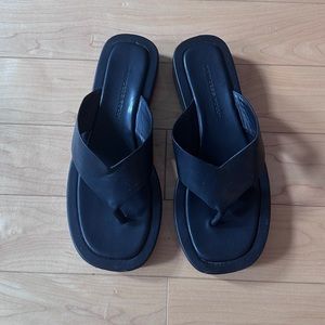 Princess Polly sandals